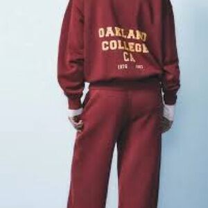 Zara x Oakland CA College Maroon GARMENT DYED Crewneck oversized Sweatshirt Lrg
